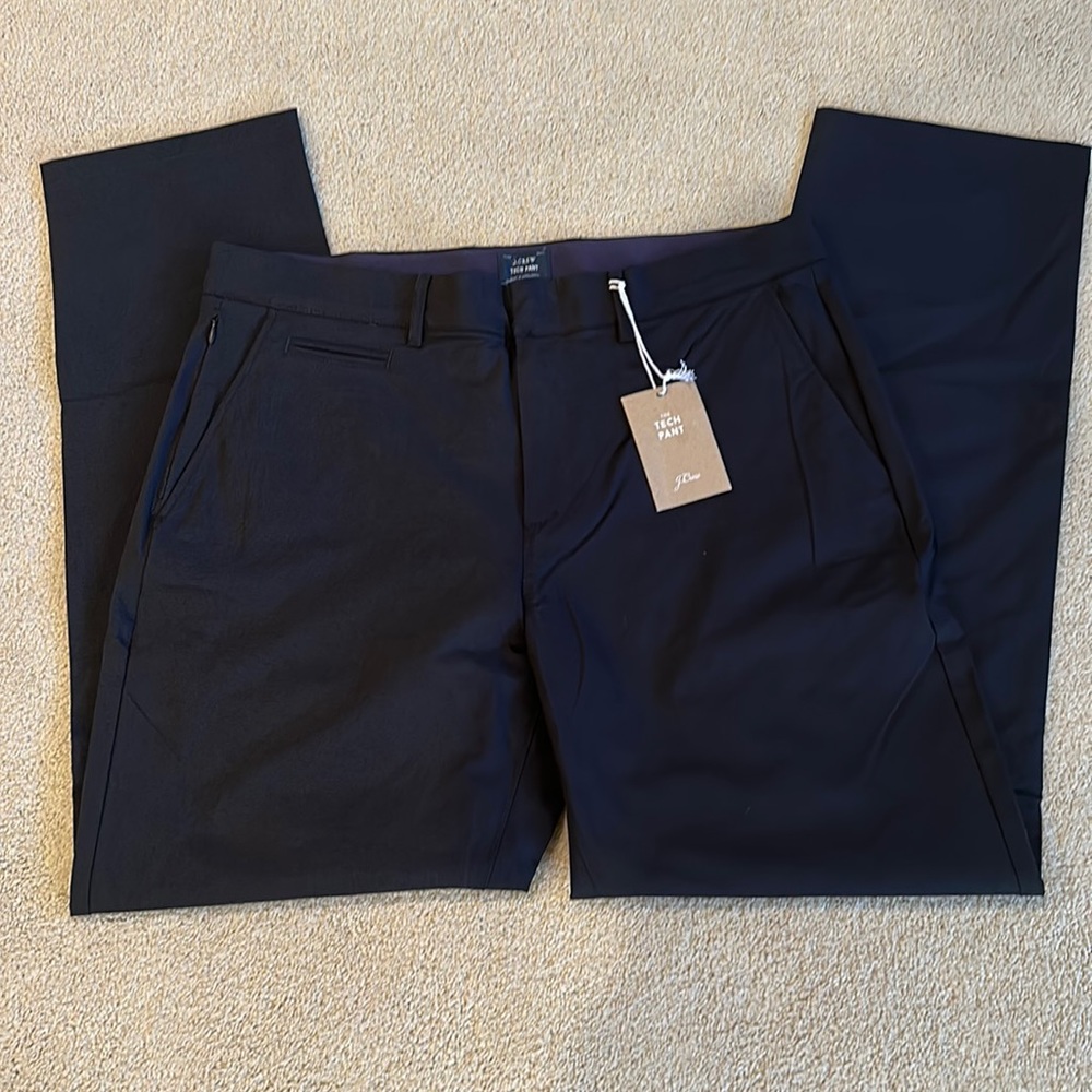 J Crew Straight Fit Tech Pant, size 34/30 NWT